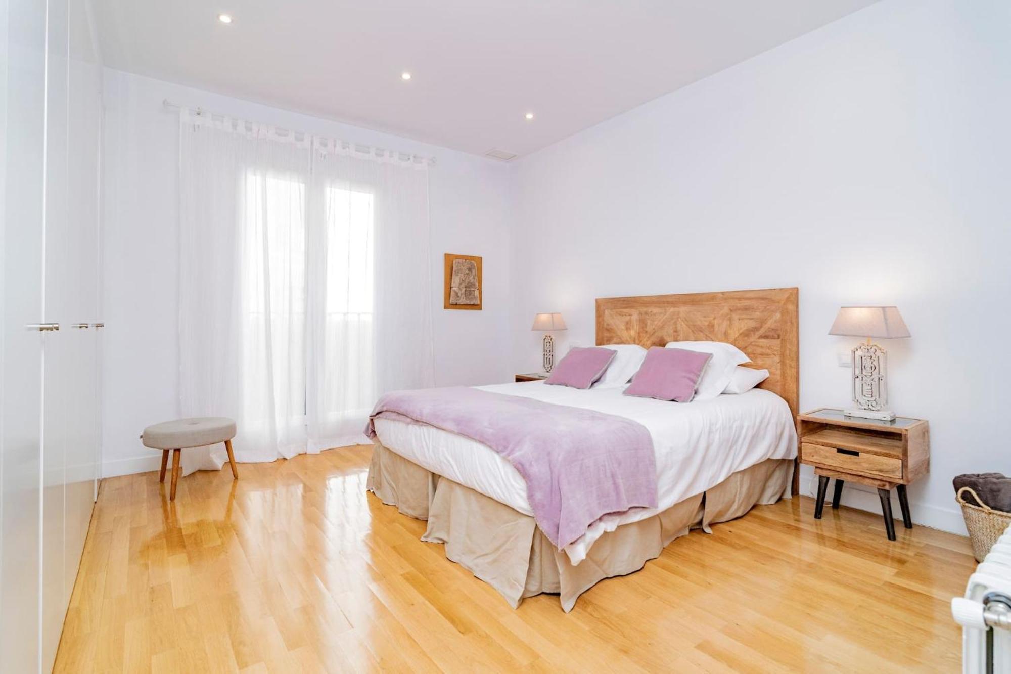 Juan Bravo Suites Madrid Exteriör bild